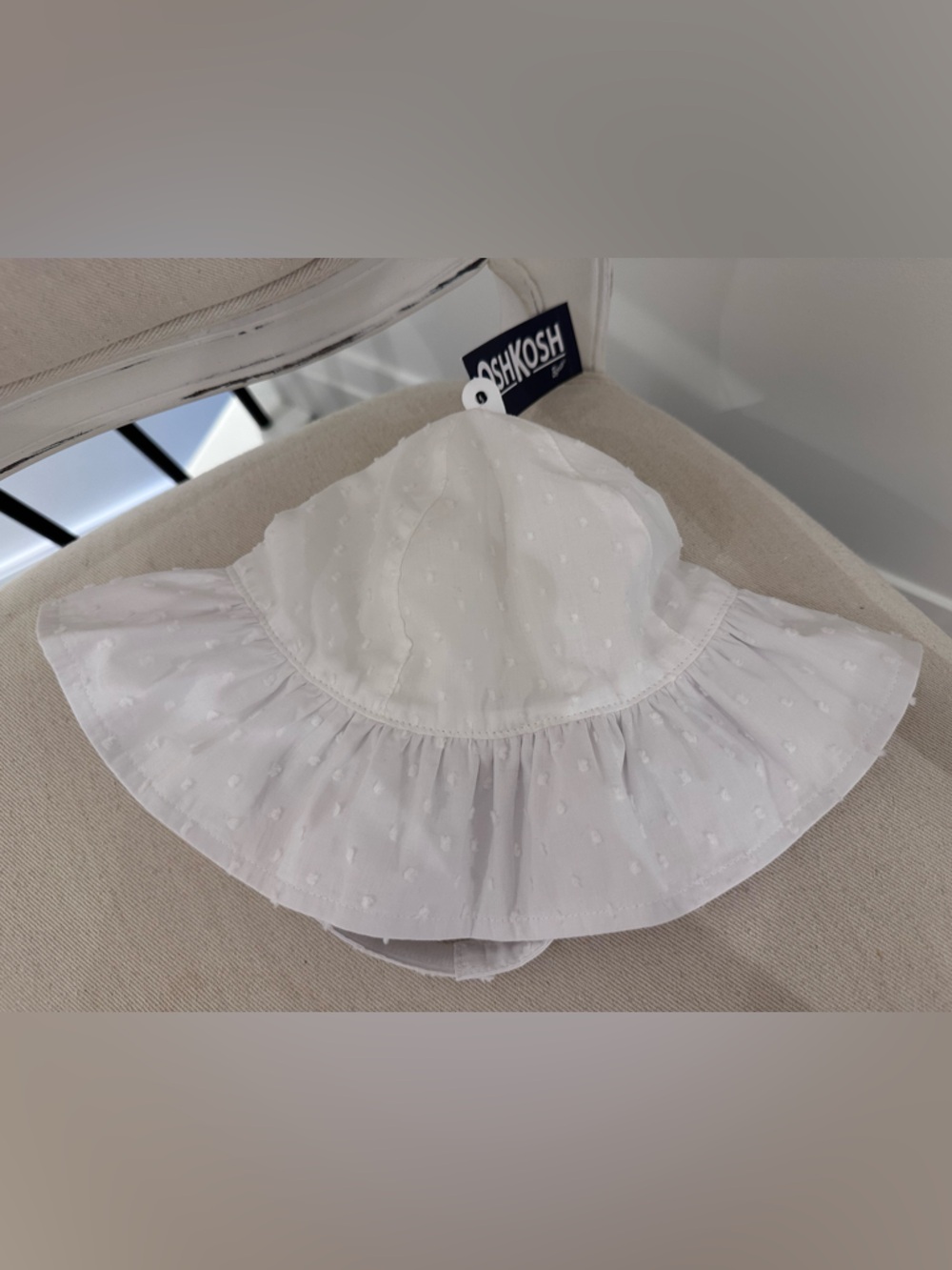 🤍 12~24 Mth Oshkosh B'gosh White Cotton Swiss Dot Ruffle Sun Hat for Kids NWT